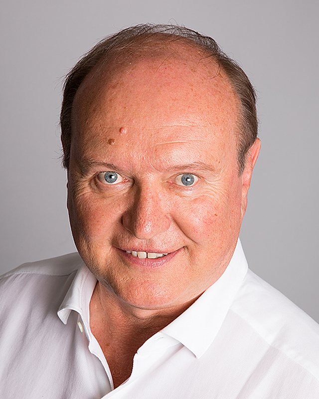 Portrait of Igor Razboff, founder and CEO of Scoros International